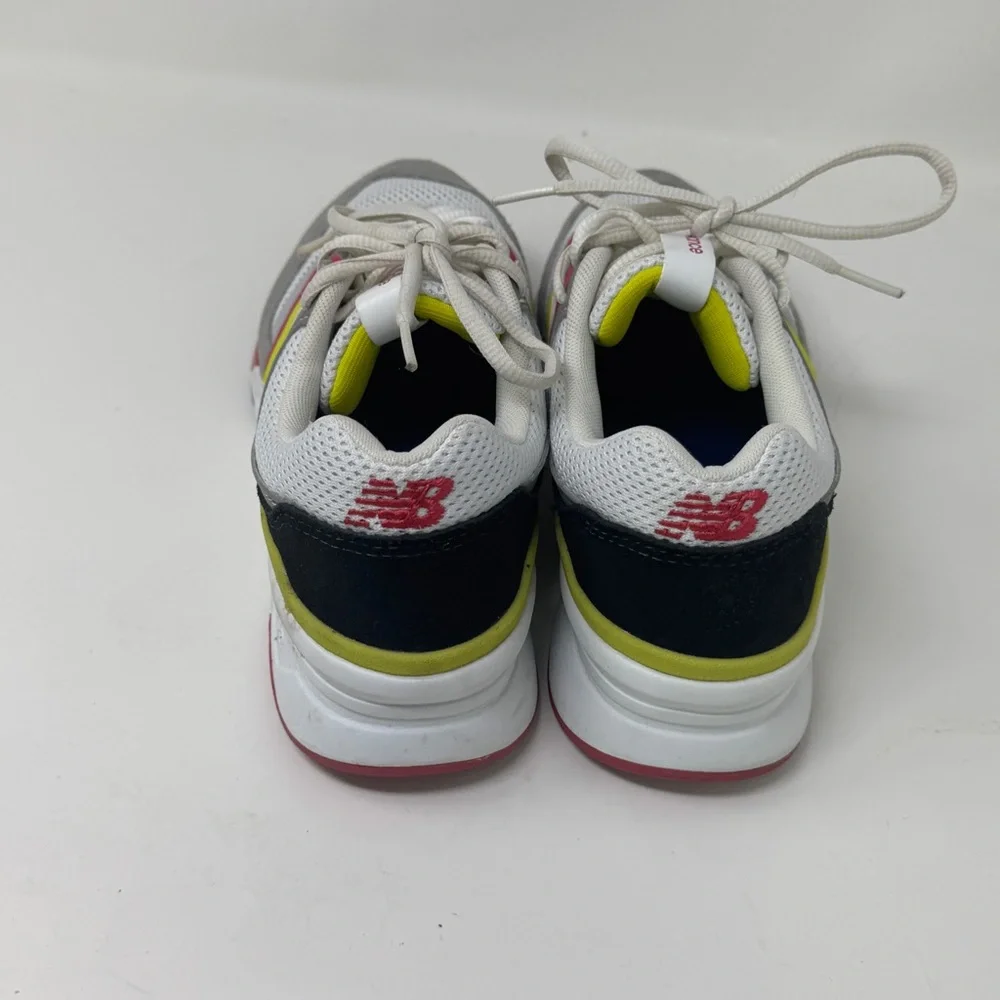 Women’s New Balance CW997HNX “Carnival Pink” sneakers sz 9 - Picture 5 of 10